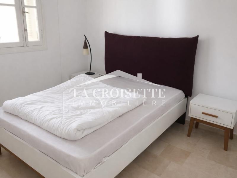 Rez-de-chaussée de villa S+3 avec Jardin et piscine à Gammarth